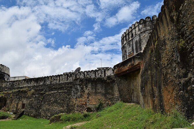 Stone Town Private Walking Tour - Key Points
