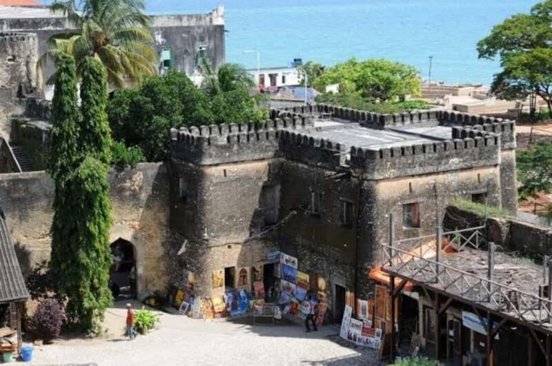 Stone Town: Private Walking Tour with Entry Fees - Discovering the Charm of a Private Guided Tour