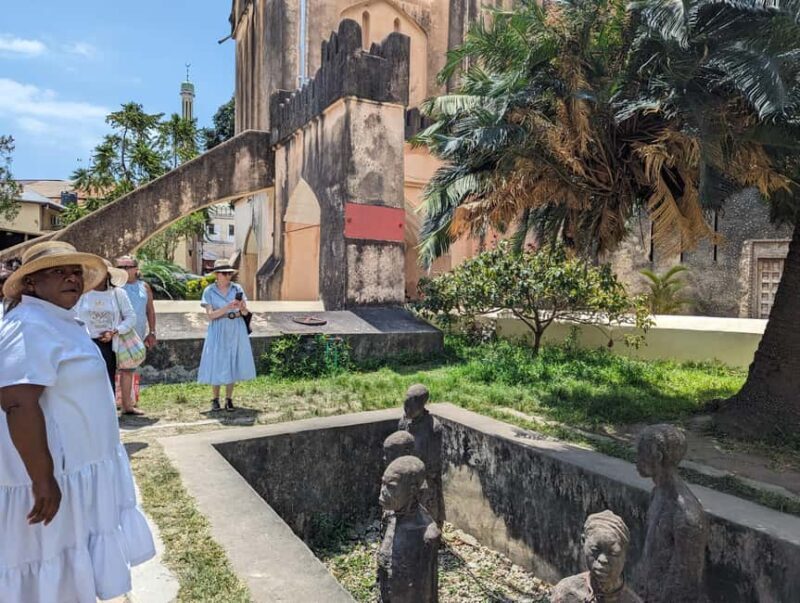 Stone Town: Stone Town and Prison Island Private Day Trip - What to Expect from the Tour Experience