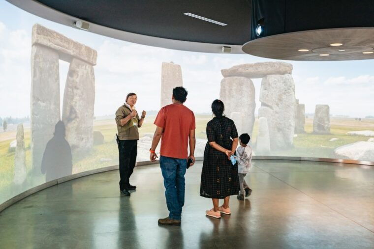stonehenge-admission-ticket