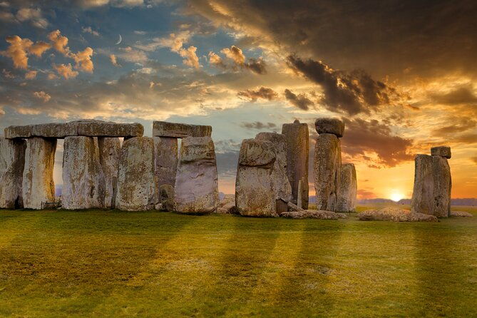 stonehenge-and-bath-tour-from-london-2