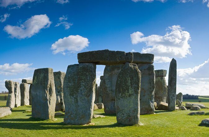 Stonehenge and The Stone Circles of Avebury Day Trip from London - An Inside Look at the Tour Itself