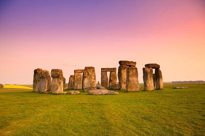 Stonehenge and The Stone Circles of Avebury Day Trip from London - The Not-So-Perfect Aspects