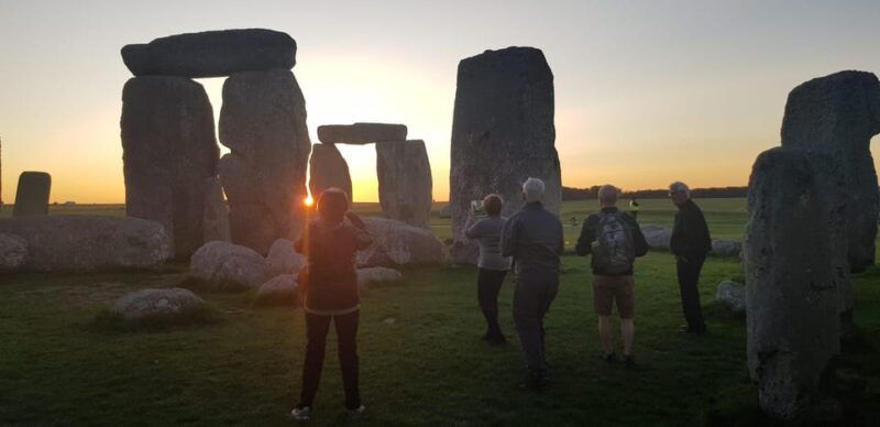 stonehenge-app-guided-tour-admission-included