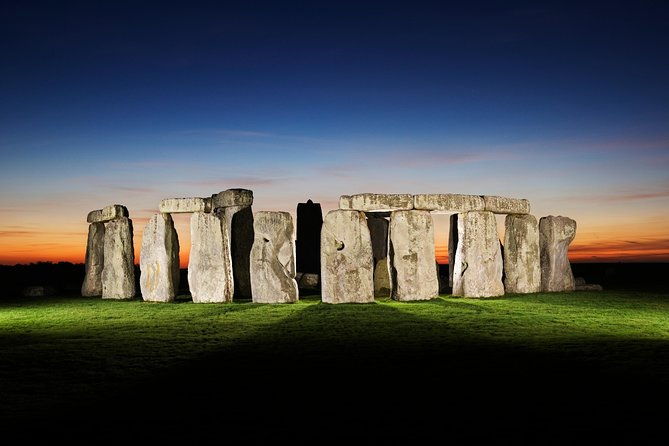 stonehenge-avebury-and-west-kennet-long-barrow-from-salisbury