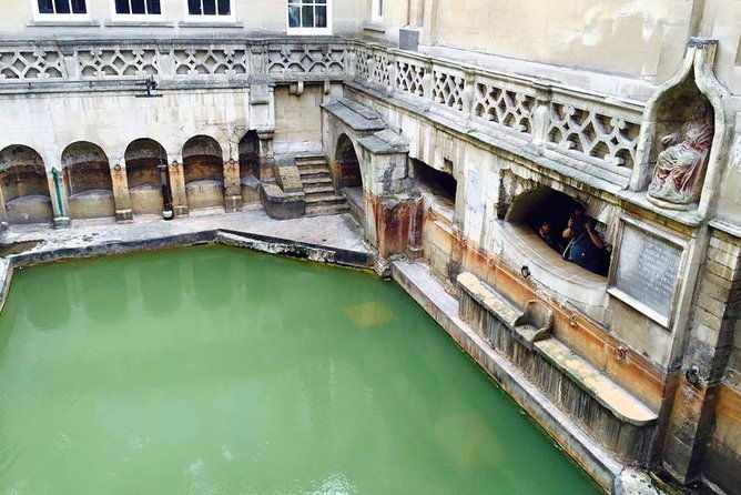 stonehenge-bath-day-tour-from-london-including-admission