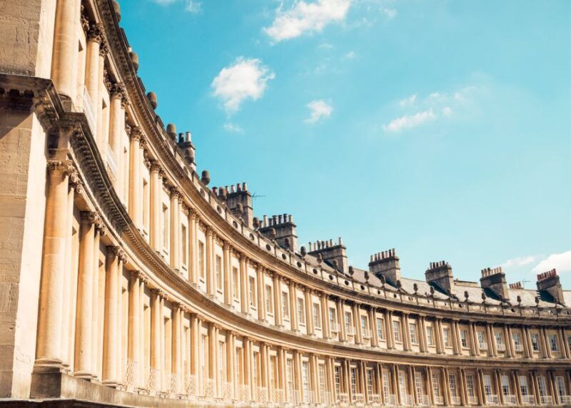 stonehenge-bath-full-day-coach-tour-from-london