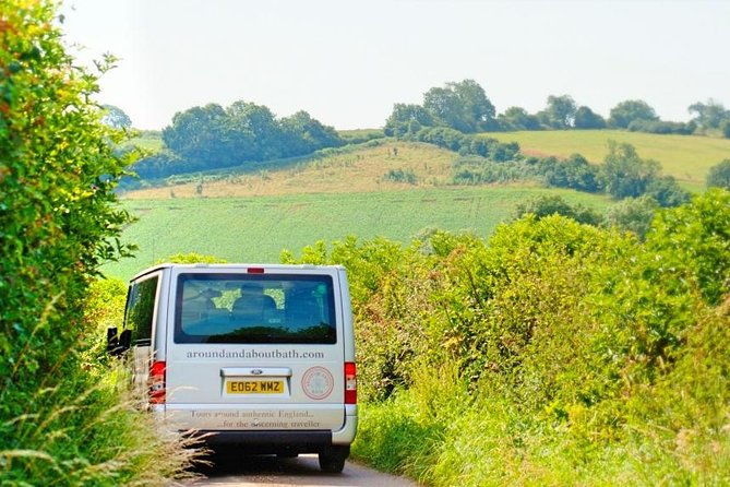 stonehenge-half-day-luxury-guided-tour-from-bath-for-2-8