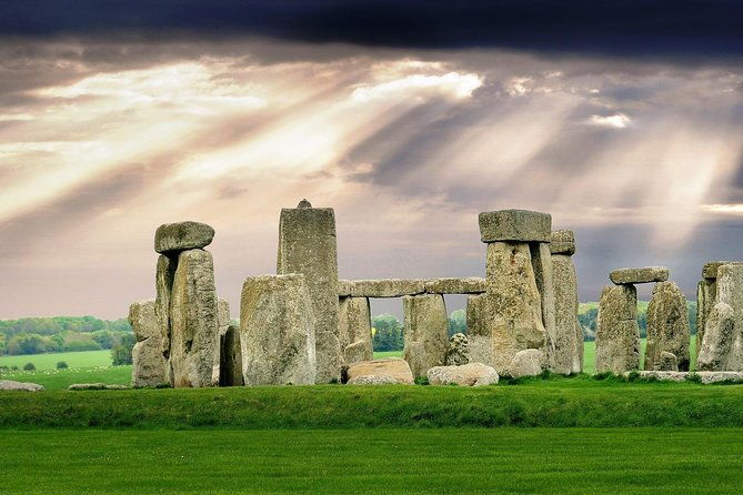 stonehenge-half-day-tour-with-entry-and-extra-time