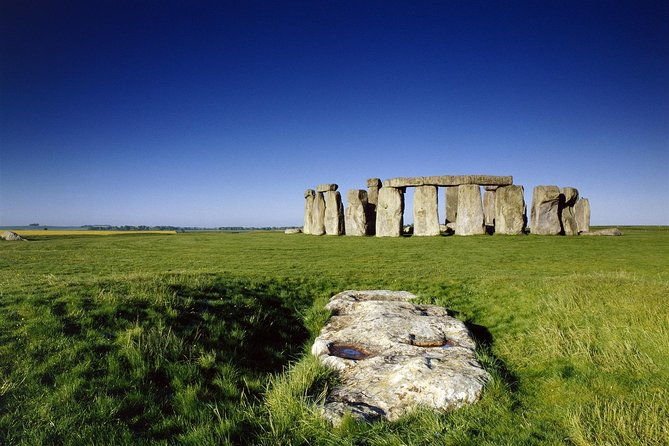 stonehenge-half-day-tour-with-entry-and-extra-time