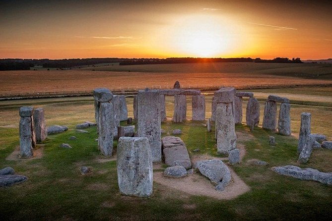 stonehenge-inner-circle-access-day-trip-from-london-including-windsor
