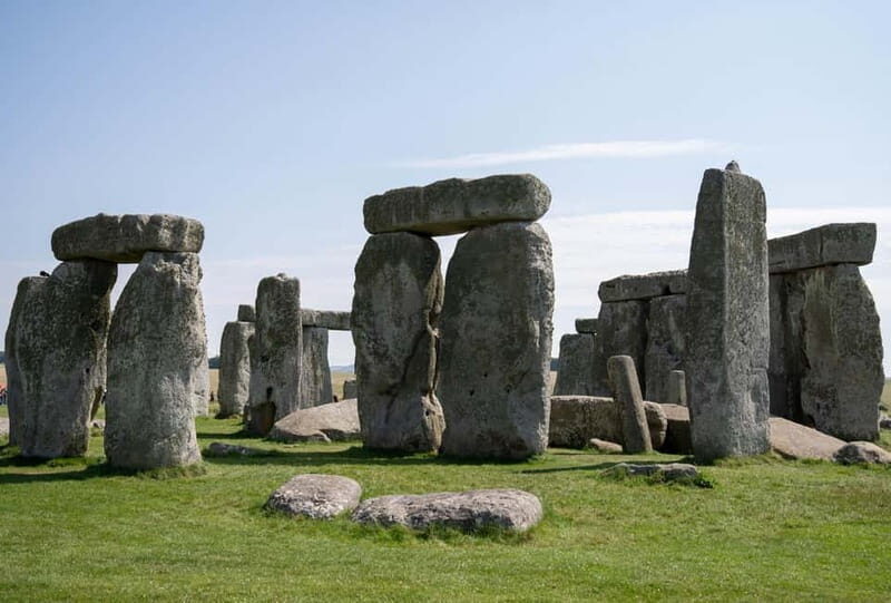 Stonehenge: Inner Circle Access Private VIP Tour - Key Points