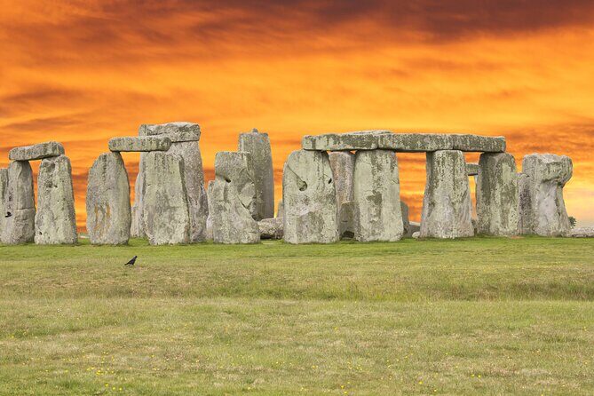 Stonehenge Inner Circle and Windsor Open Top Bus Tour - FAQs