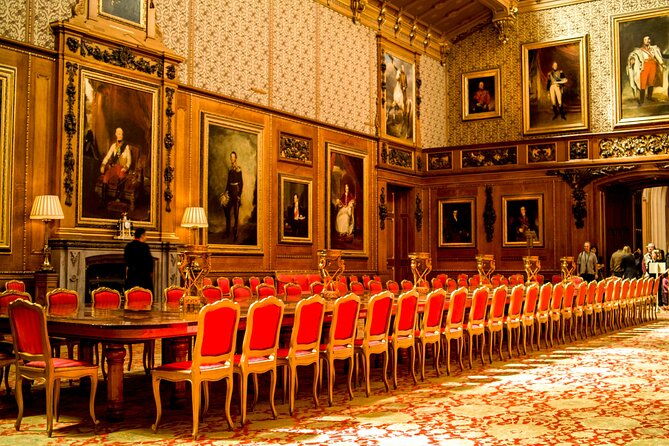 stonehenge-oxford-windsor-private-car-tour-from-london