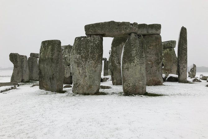 stonehenge-private-car-tour