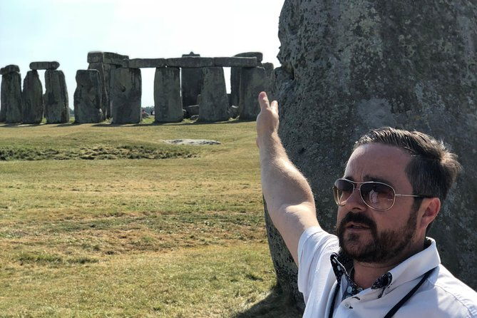 stonehenge-private-car-tour