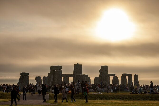 stonehenge-summer-solstice-tour-from-london-sunset-or-sunrise-viewing