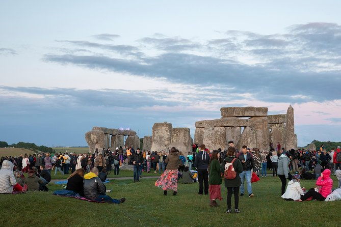 stonehenge-tour-via-winchester-ldn-or-southampton