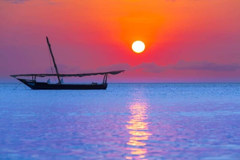Stonetown: Scenic Sunset Cruise with Live Jazz - Key Points