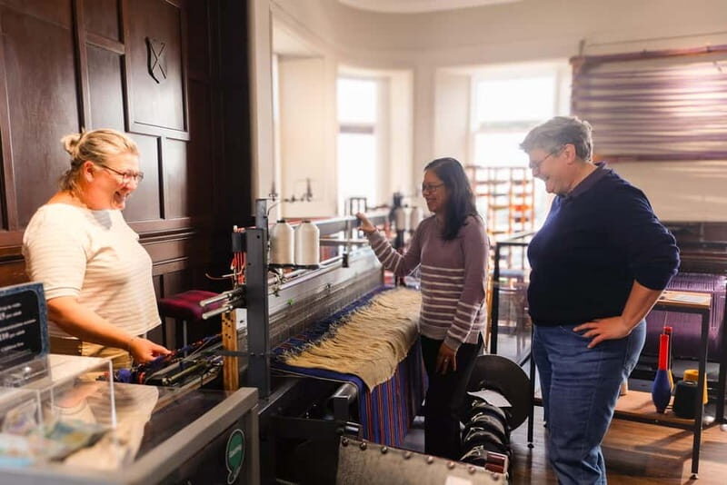 Stornoway: Harris Tweed Story Room Tour with guide - FAQ