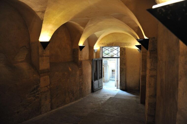 storytelling-tour-of-vieux-lyon-for-children-in-french