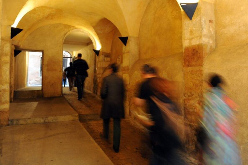storytelling-tour-of-vieux-lyon