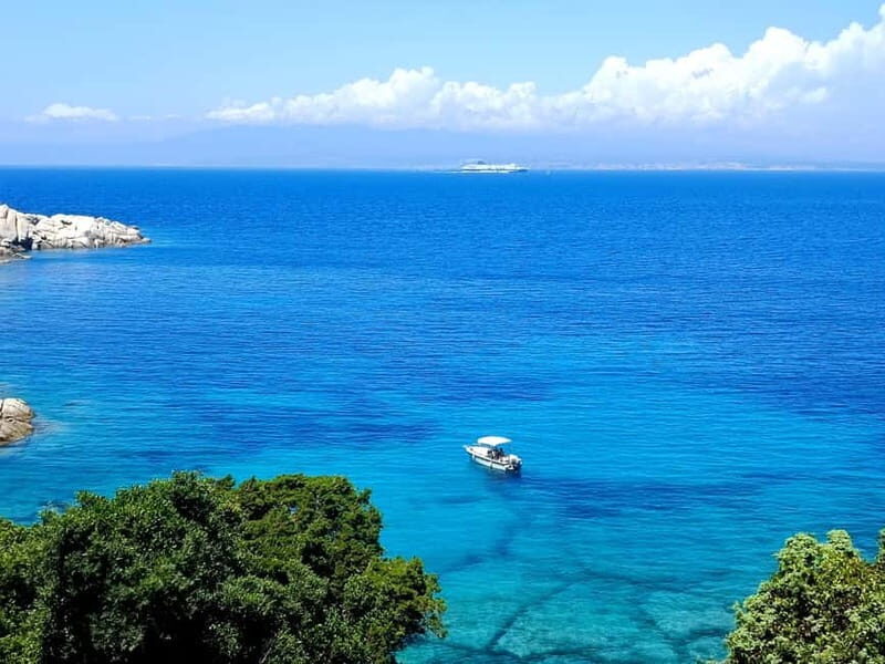 Strait of Bonifacio: Private Boat Tour with Aperitif - How This Tour Compares to Similar Experiences