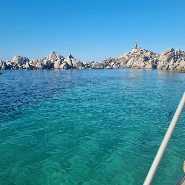 Strait of Bonifacio: Private Boat Tour with Aperitif - Who Should Book This Tour?