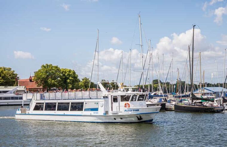 stralsund-1-hour-harbor-cruise