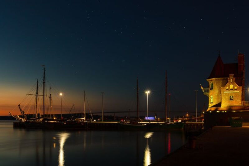 stralsund-old-town-evening-tour-with-a-night-watchman