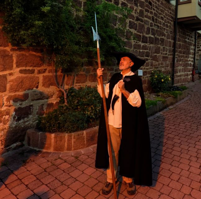 stralsund-old-town-evening-tour-with-a-night-watchman
