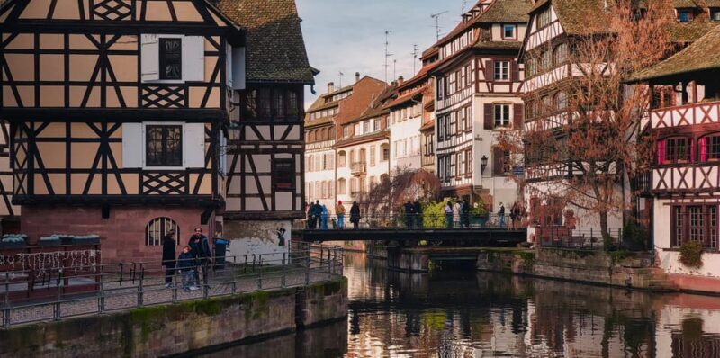 Strasbourg: 2-hour tour of the Historic Center and Petite France - The Charm of La Petite France