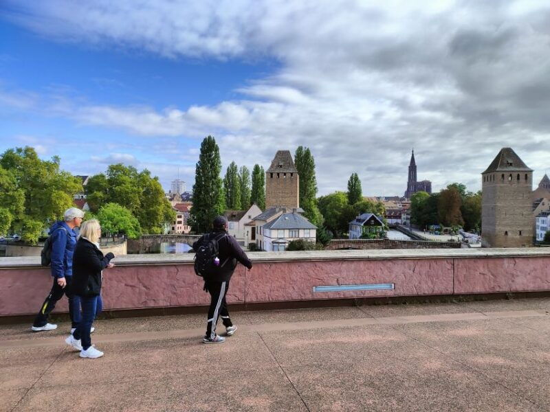 strasbourg-guided-walking-tour-with-some-testing-sweet