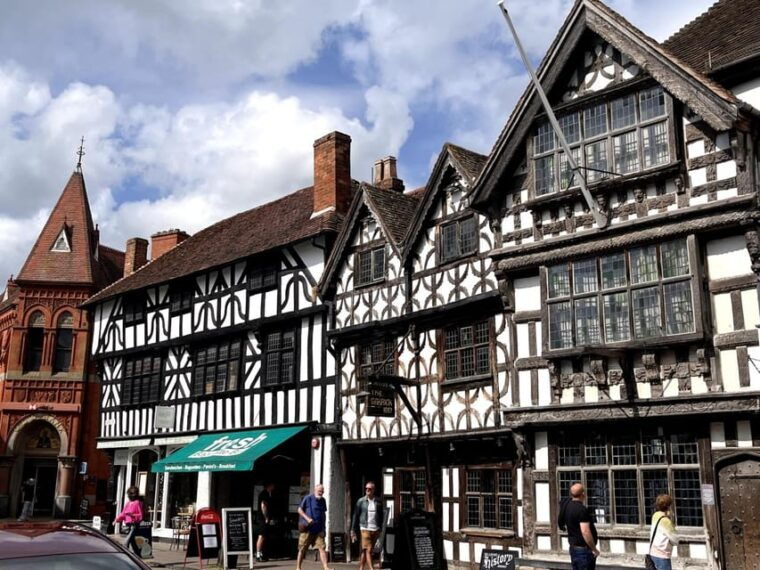 stratford-upon-avon-city-walking-tour-exploration-game