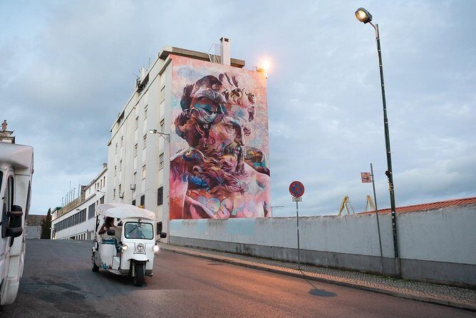Street Art - Tuk Tuk Tour - A Closer Look at the Lisbon Street Art - Tuk Tuk Tour
