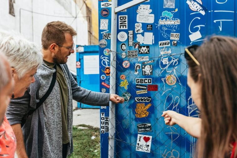 street-art-walking-tour-alternative-budapest
