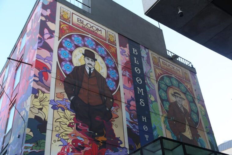 street-art-walking-tour