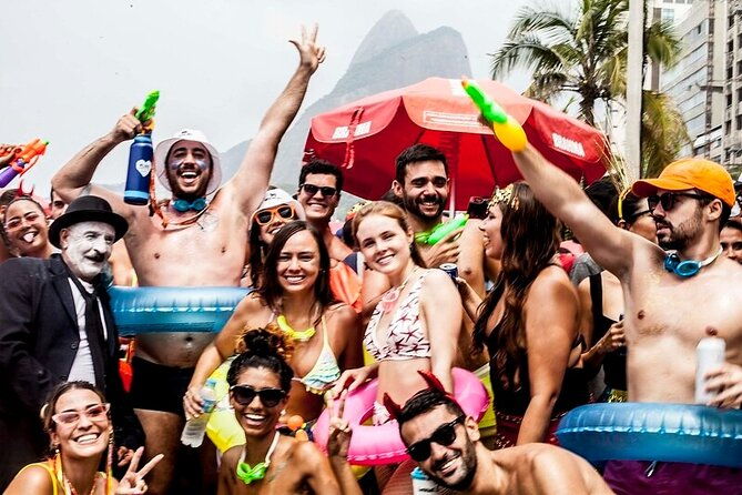 street-carnival-blocos-in-rio-de-janeiro