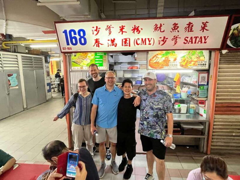 street-food-cultural-historical-tour-of-3-ethnic-quarters