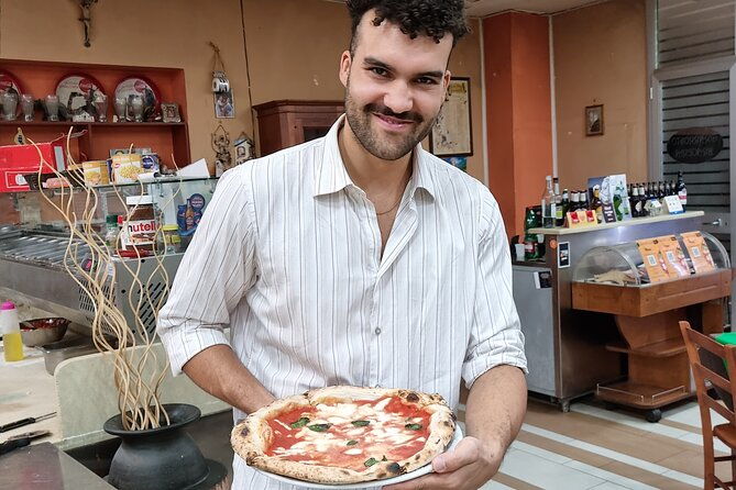 street-food-in-naples-with-a-local
