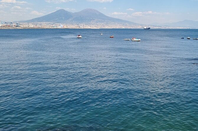 street-food-in-naples-with-a-local
