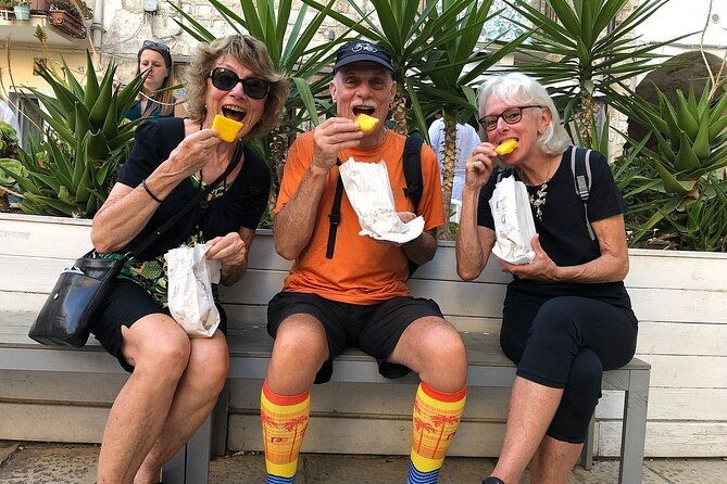 street-food-tour-in-bari-a-must-do-experience-by-do-eat-better