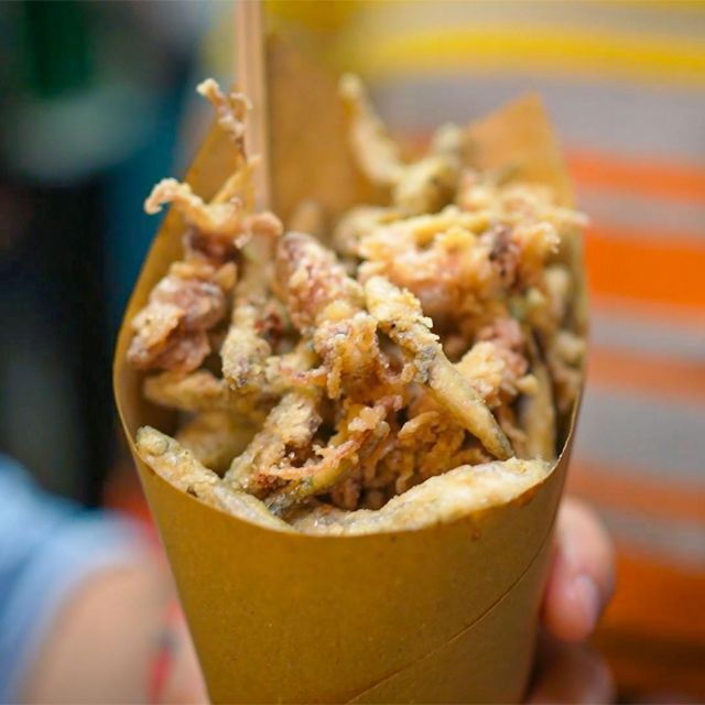 street-food-tour-the-neapolitan-culinary-art