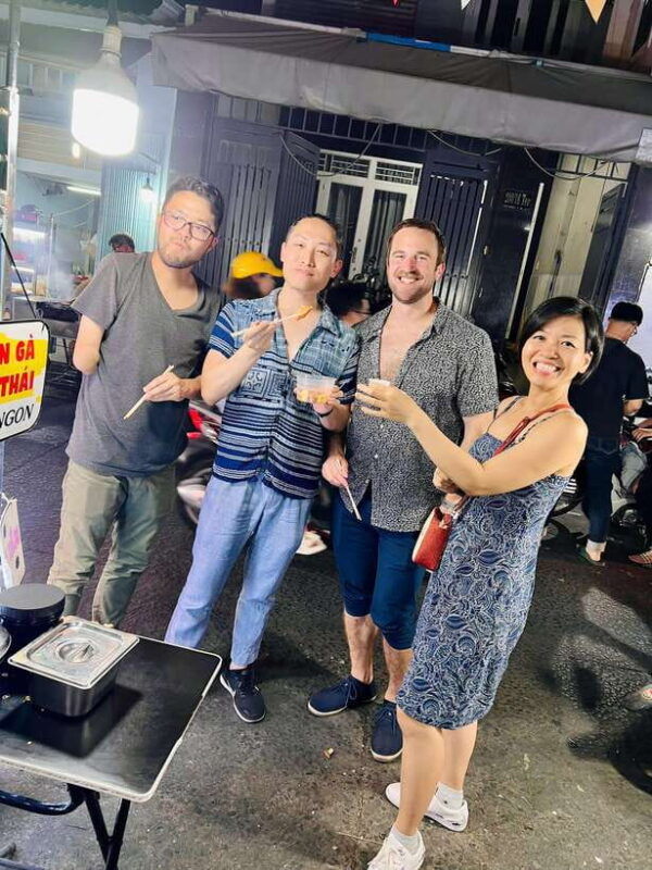 street-food-walking-tour-with-a-cooking-instructor