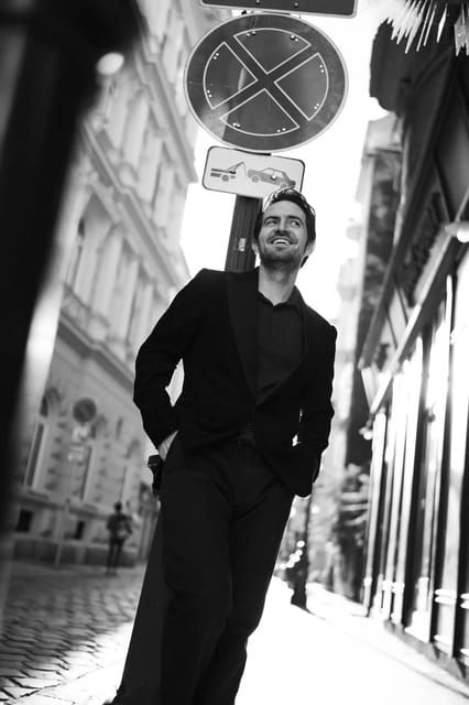 street-photos-through-the-most-beautiful-streets-of-budapest