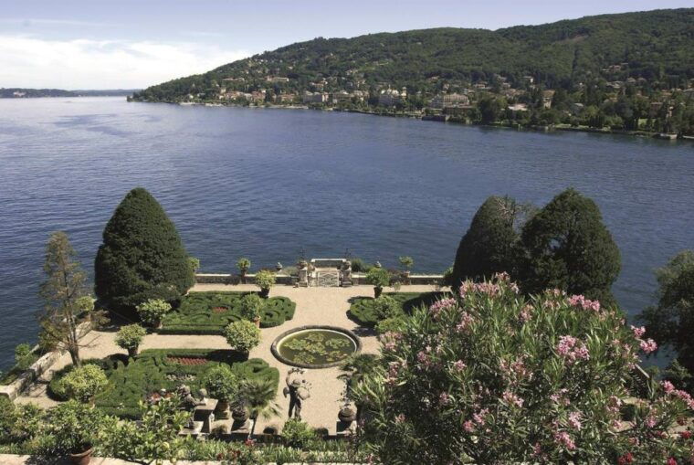 stresa-isola-bella-hop-on-hop-off-boat-tour