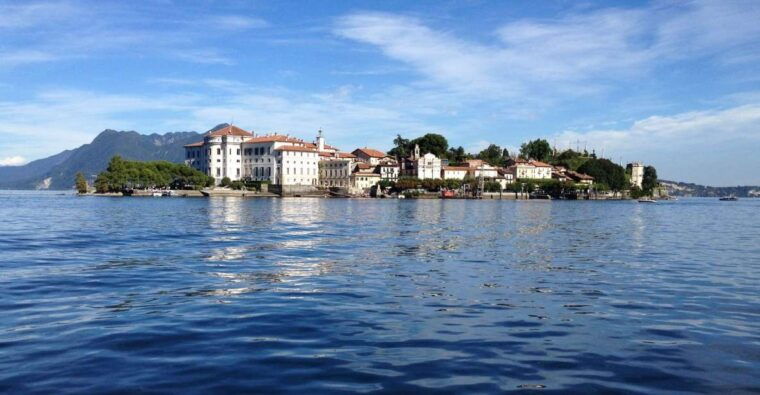 stresa-isola-bella-hop-on-hop-off-boat-tour