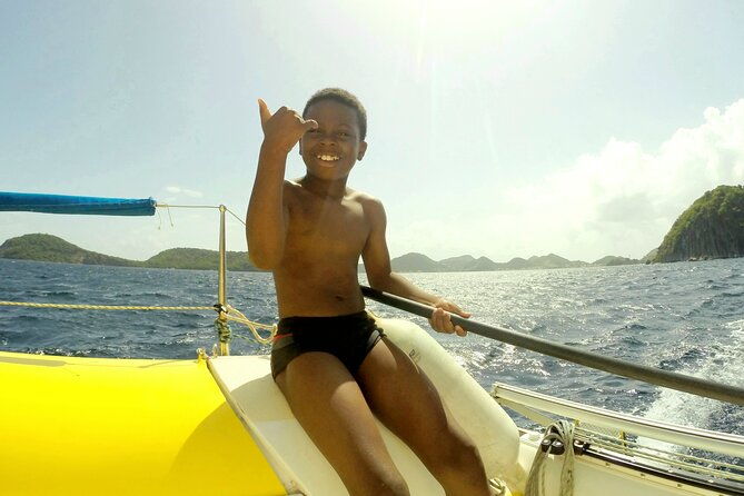 stroll-and-initiation-to-sailing-in-the-bay-of-saints