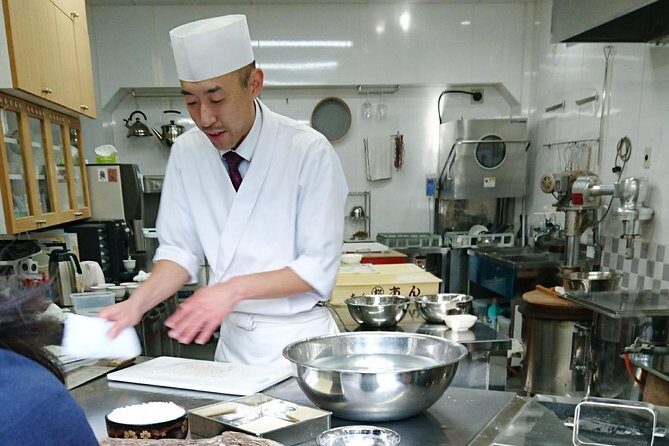 Stroll around the peaceful Mountain Village of Yoshinoyama - An In-Depth Look at the Yoshinoyama Tour