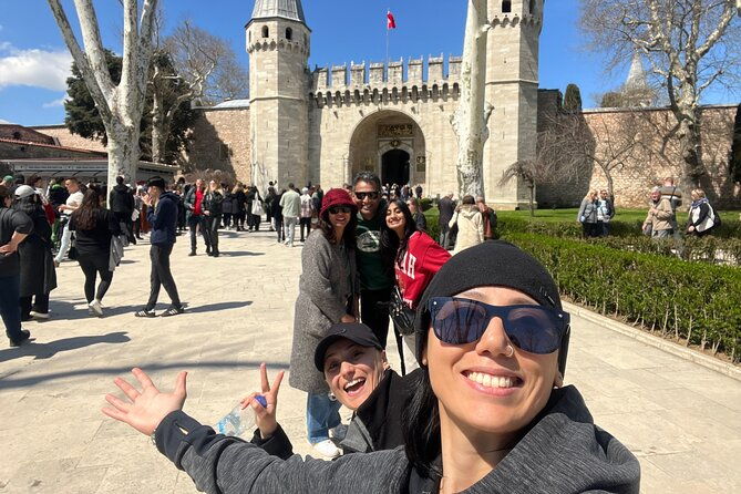 strolling-through-istanbuls-artistic-streets